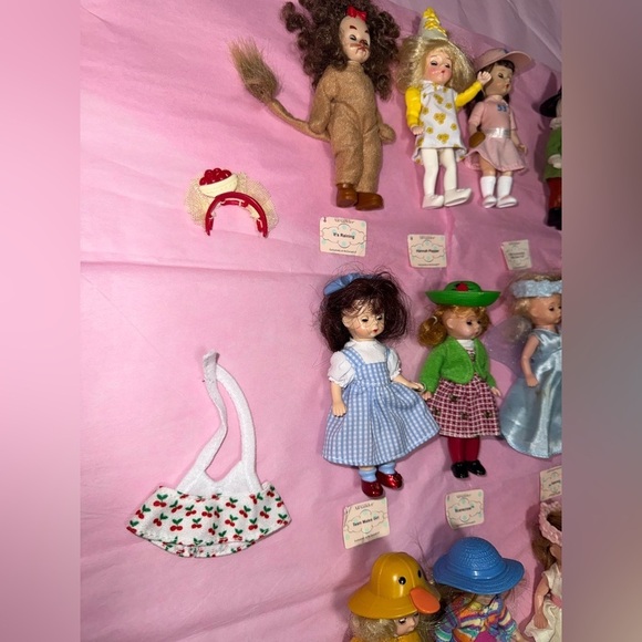 Madame Alexander doll bundle and others - Picture 6 of 6